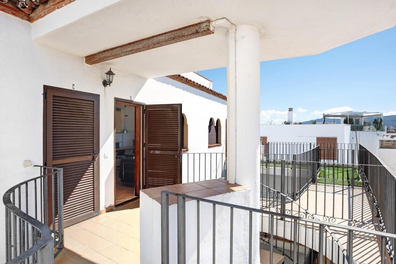 Apartamento Ático Heaven in Earth in Zahara Zahara de los Atunes Exterior foto